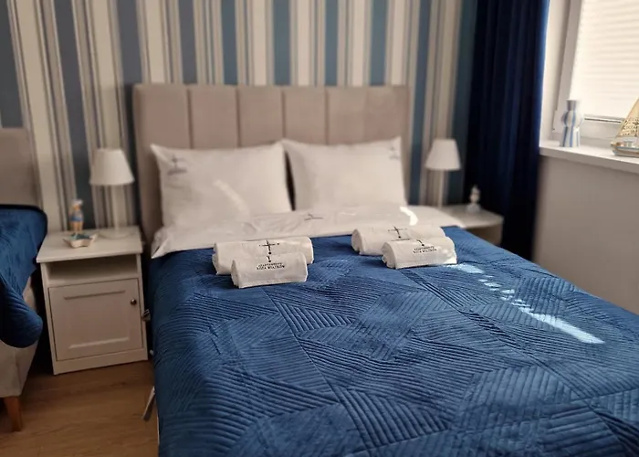 Roza Wiatrow * Debina (Ustka)