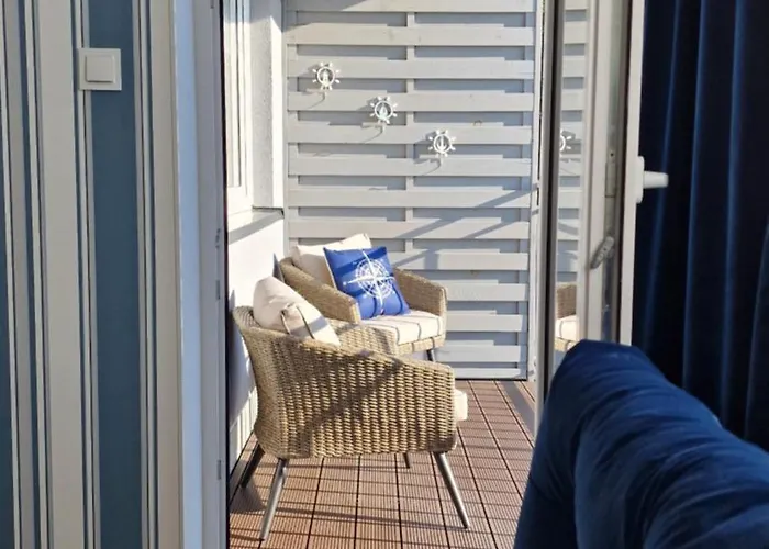 Roza Wiatrow Апартаменты Debina (Ustka)